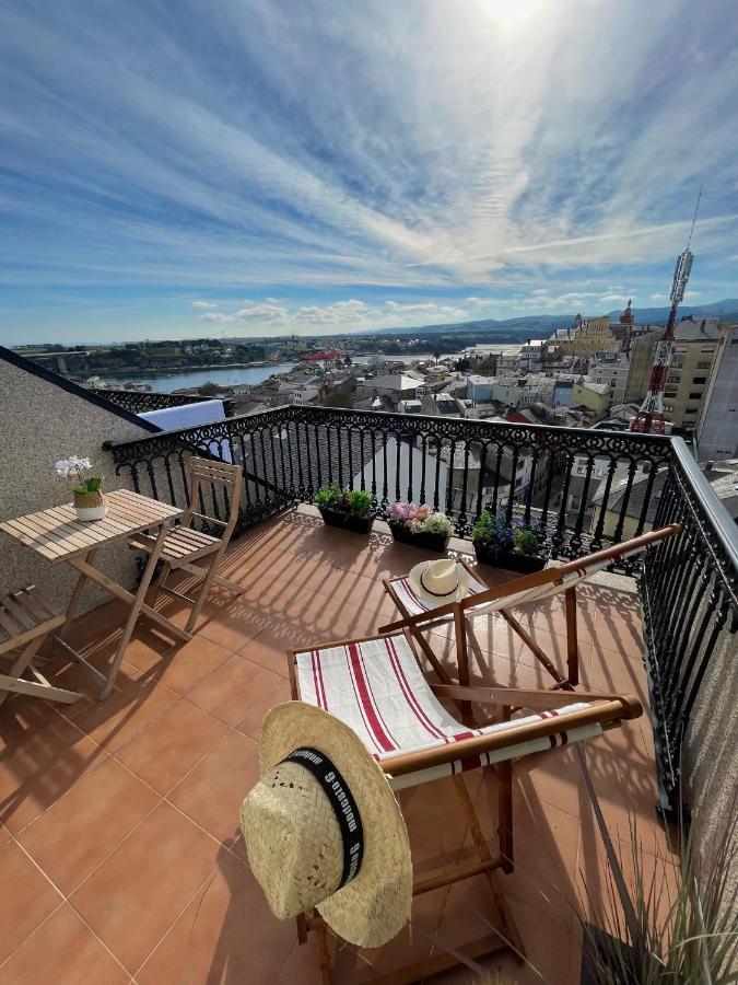 Moderno Piso Con La Mejor Terraza De Ribadeo Y Vistas Maravillosas Екстериор снимка